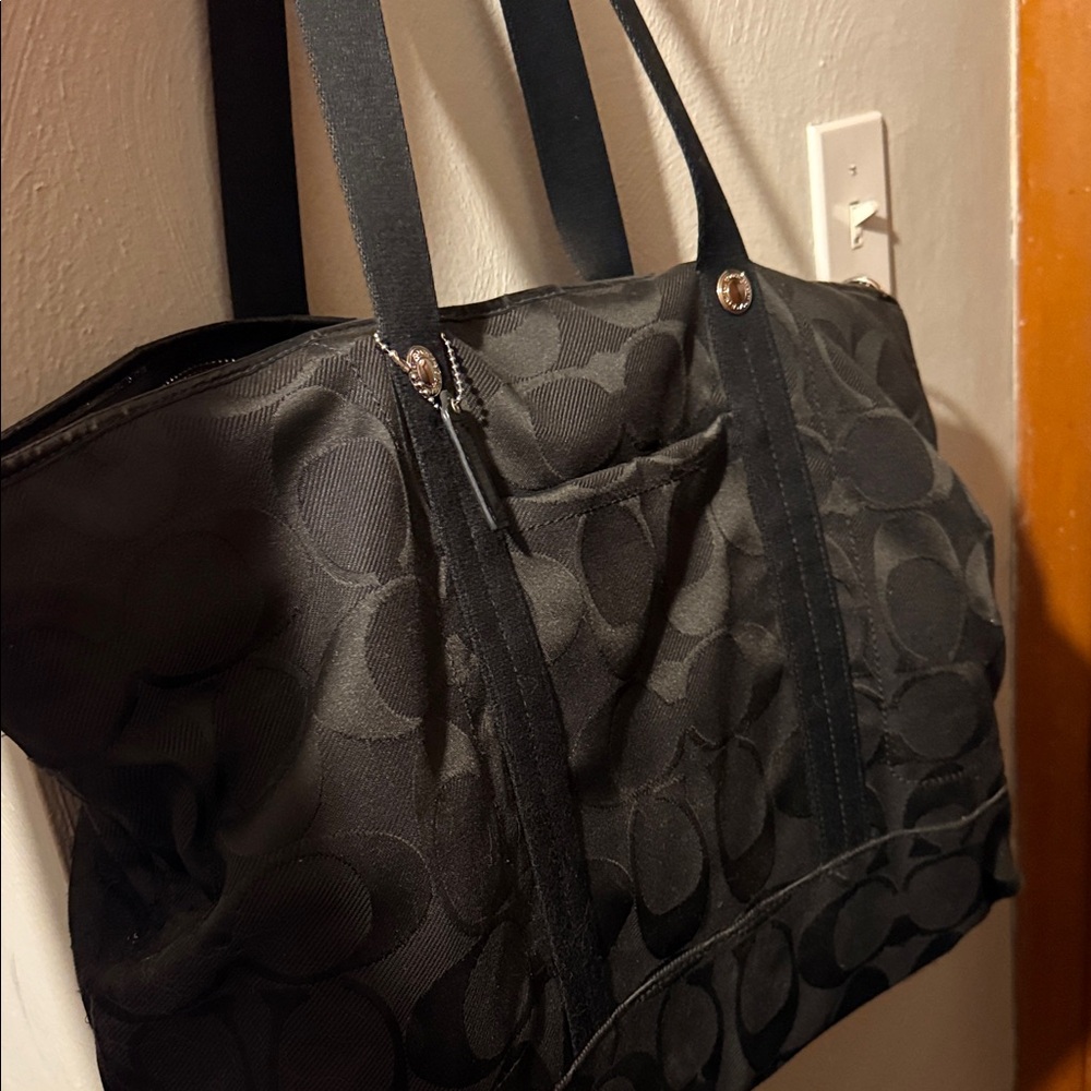 Large Coach Black Tote Bag Large logo